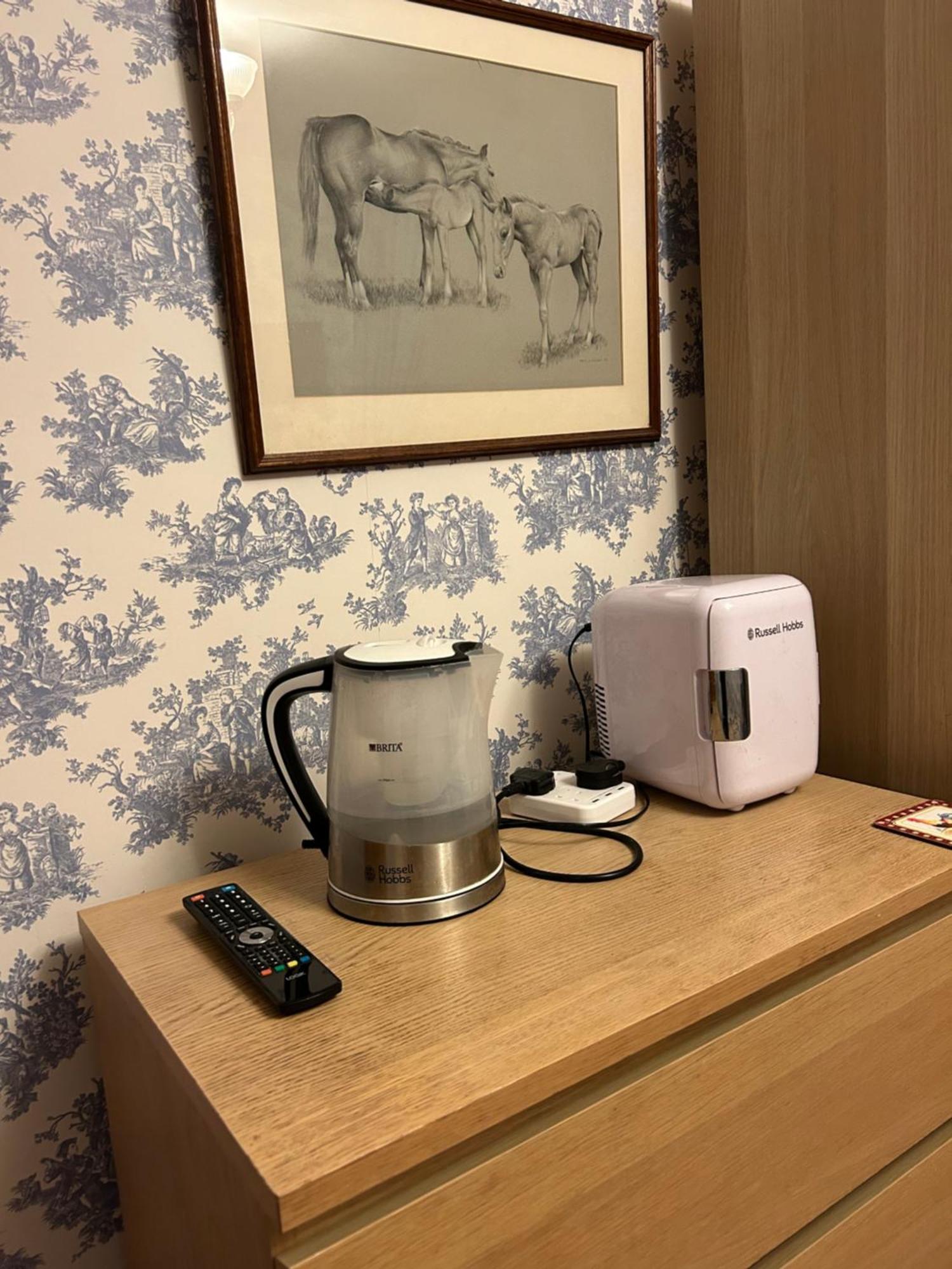 Lowri Cottage Hotel Shenstone Kültér fotó